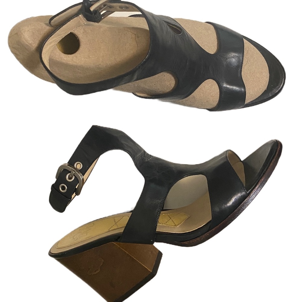 Chunky heel sandals